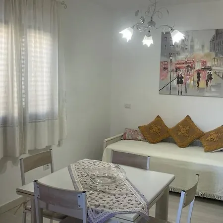 La Casa Al Mare Da Franca Apartment *