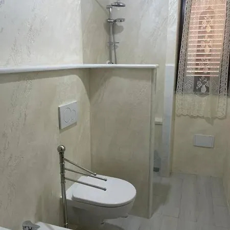 Apartment La Casa Al Mare Da Franca Cannigione